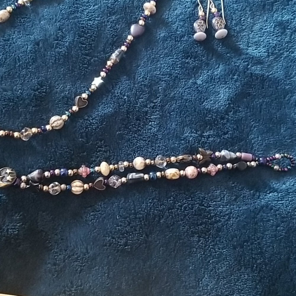 Beautiful Handmade Set - Picture 6 of 11